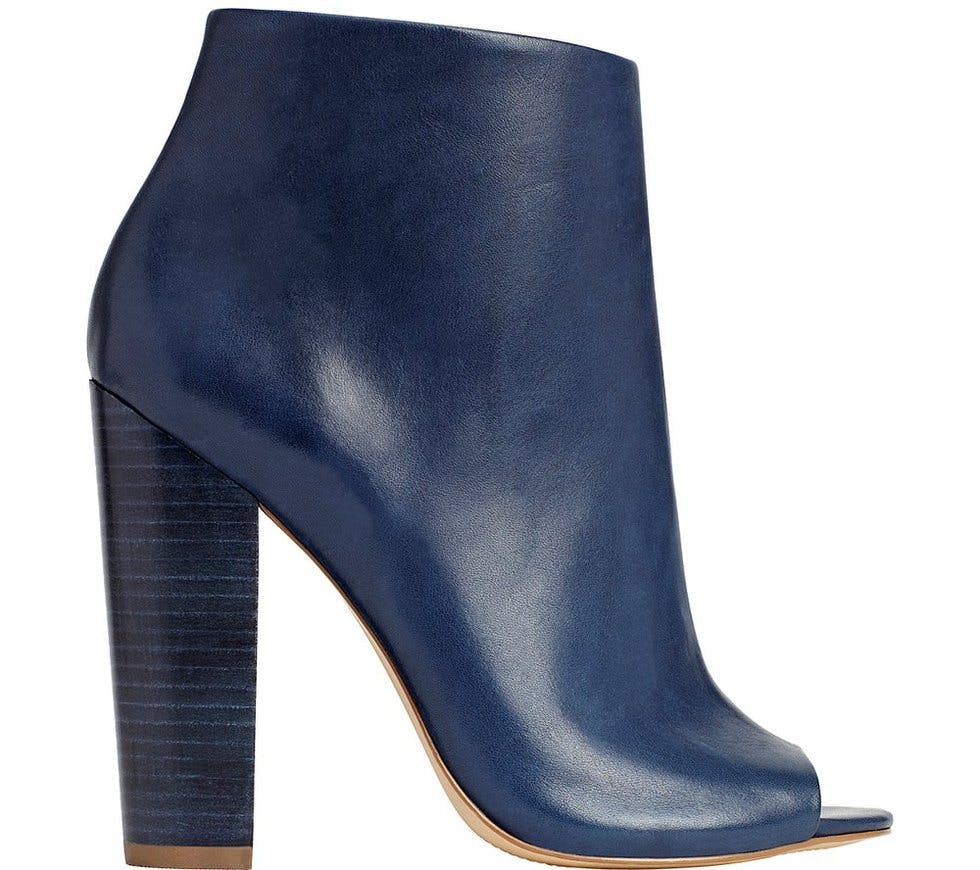 26 stylish shoes for walking to work flats for the commute and