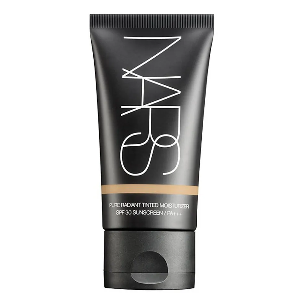 The 6 Best Make up Alternatives To Foundation For Glowing Skin Stylist