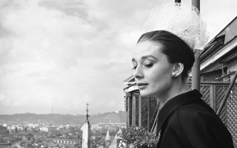 Rare and candid photographs of Audrey Hepburn unveiled in new London ...