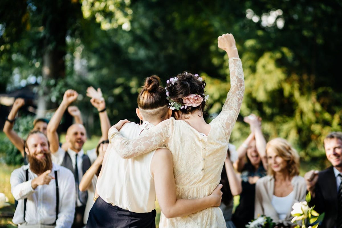 Reddit Users Share Tell Tale Signs That A Wedding Won T Work - reddit wedding photographers reveal how they can tell if a couple will stay together